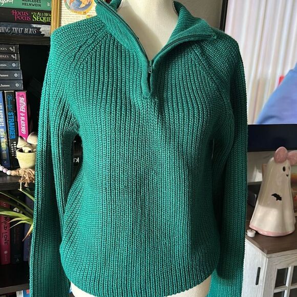 Love for humanity Size medium teal half zip sweater - Picture 2 of 5
